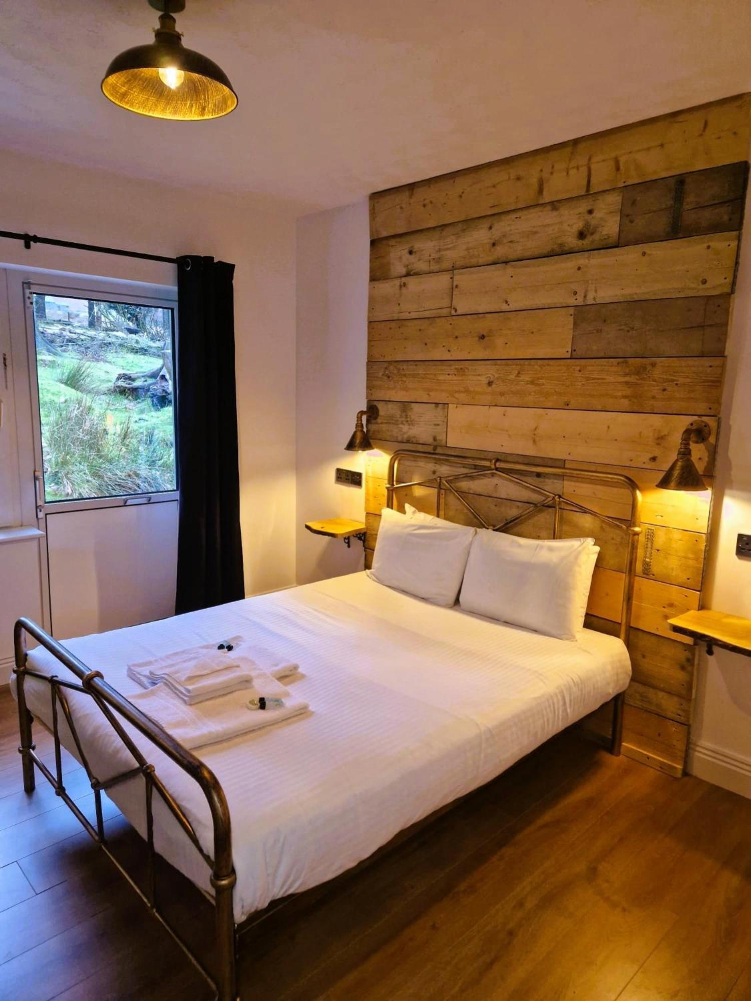Wheal Tor Hotel & Glamping Liskeard Extérieur photo