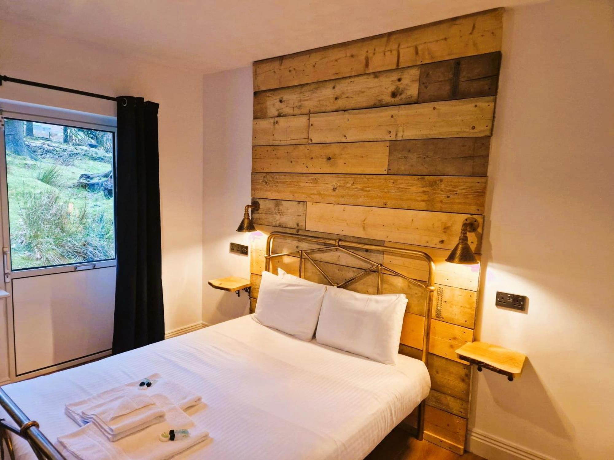 Wheal Tor Hotel & Glamping Liskeard Extérieur photo